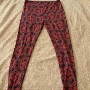 TC - LuLaRoe leggings